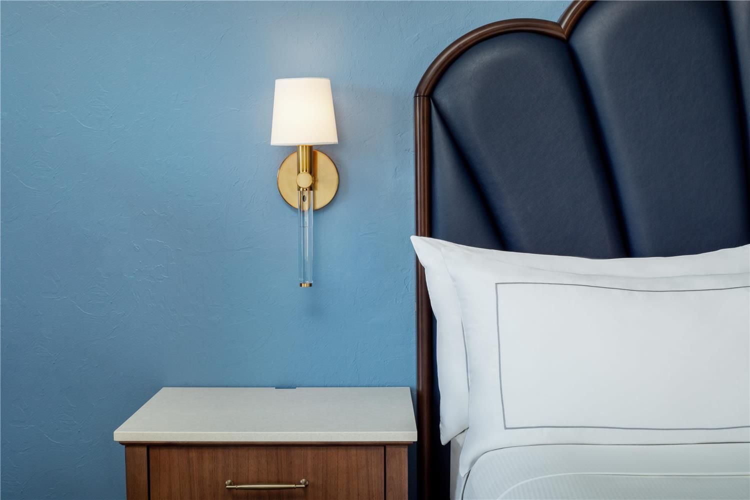Deluxe high floor room