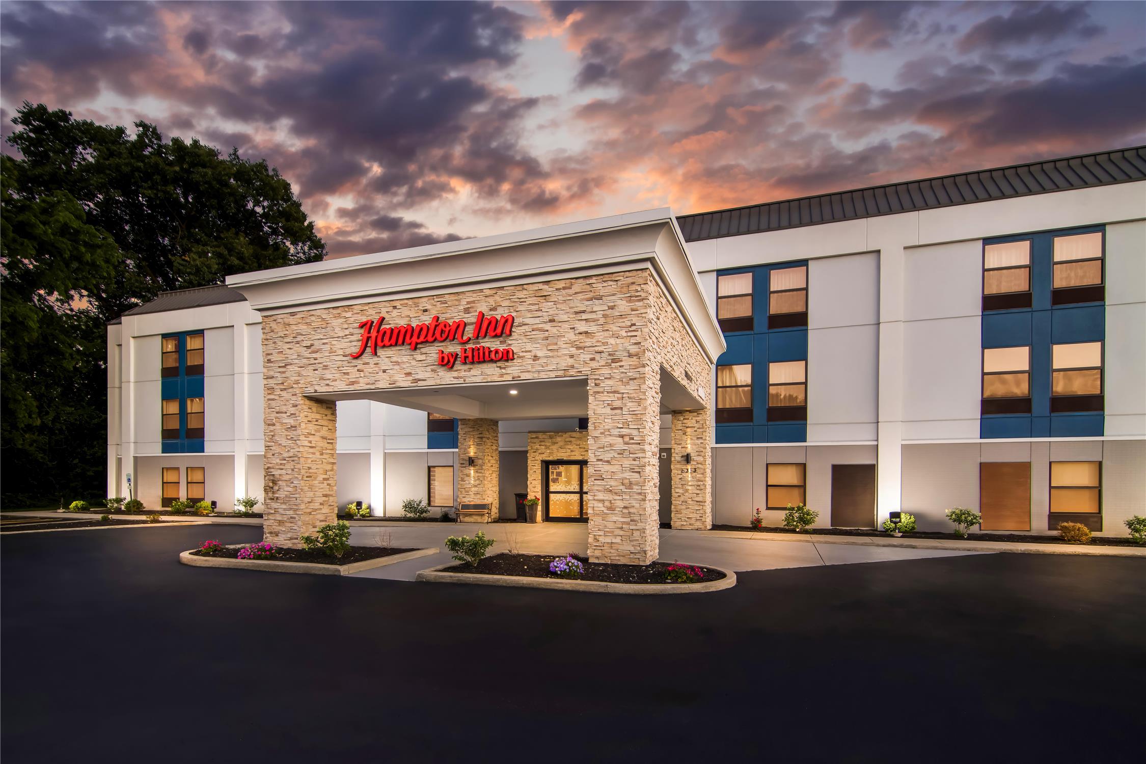 Hampton Inn Portage 1
