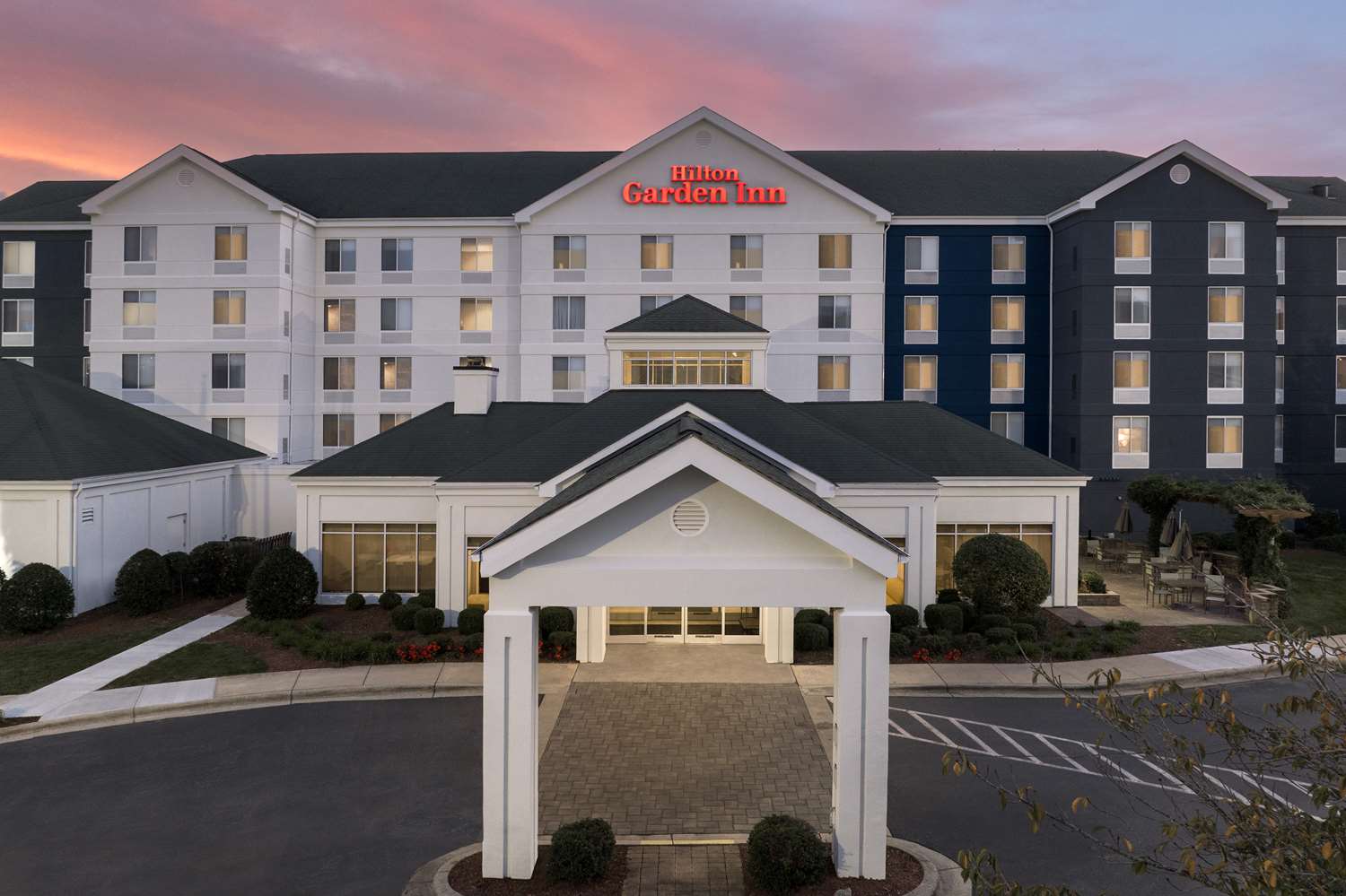 Hilton Garden Inn Greensboro 2