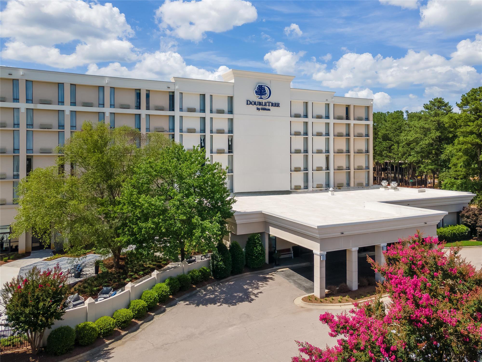 DoubleTree by Hilton Raleigh Midtown 1