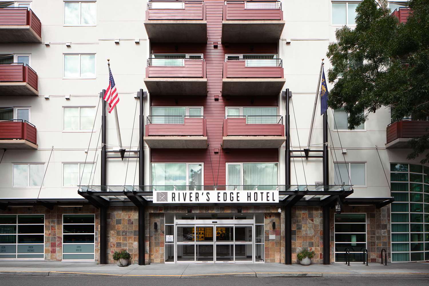 River's Edge Hotel Portland, Tapestry Collection by Hilton 2