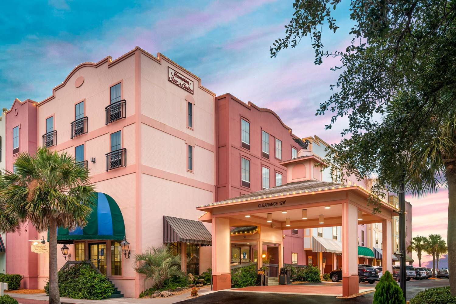 Hampton Inn & Suites Amelia Island-Historic Harbor Front 2