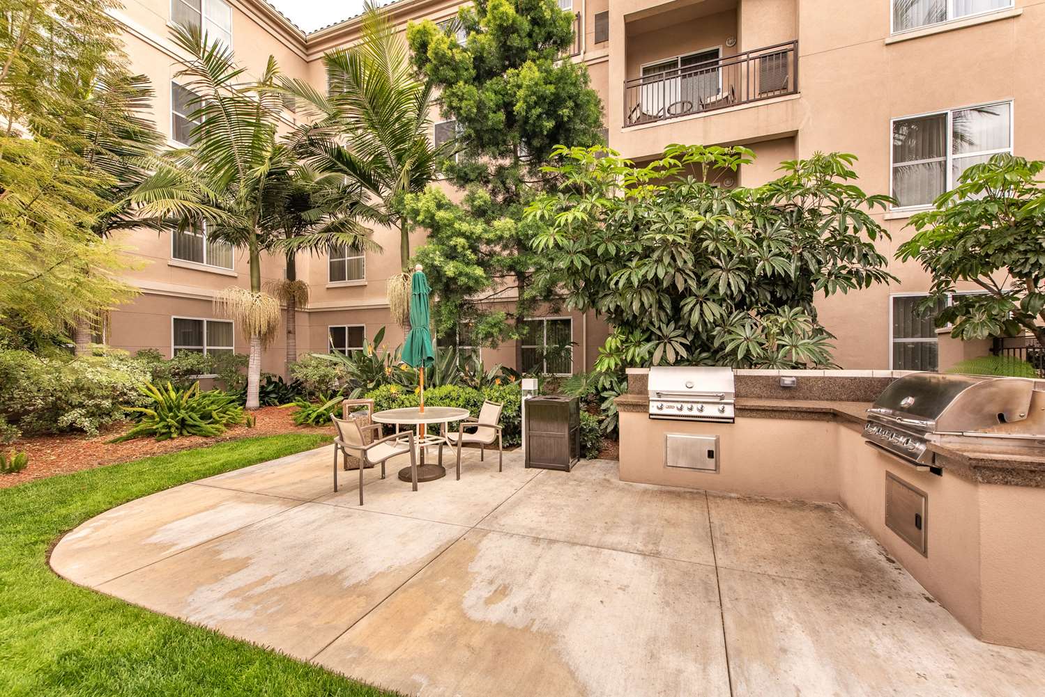 Homewood Suites by Hilton Oxnard/Camarillo 2