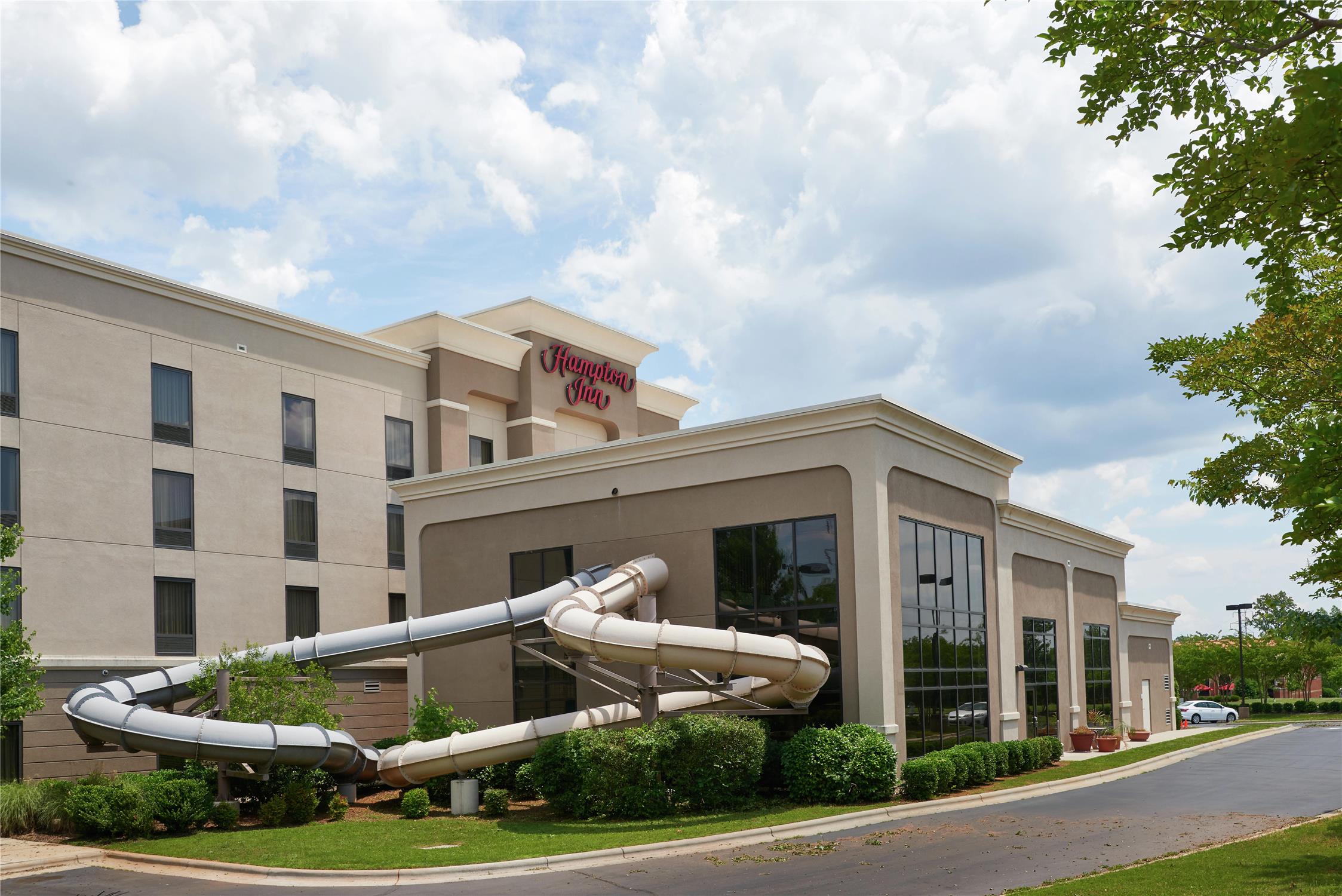Hampton Inn Bermuda Run / Advance 1