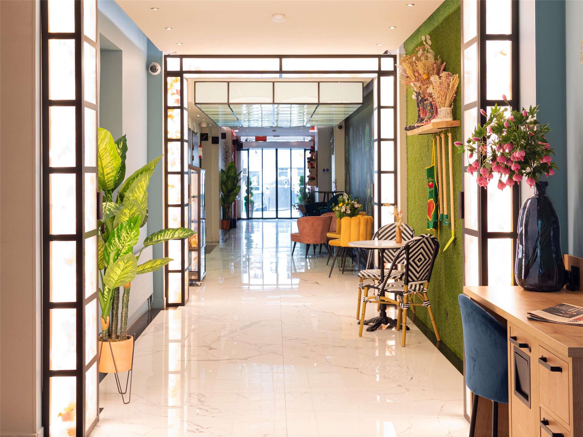 Ibis Styles Paris Batignolles 2