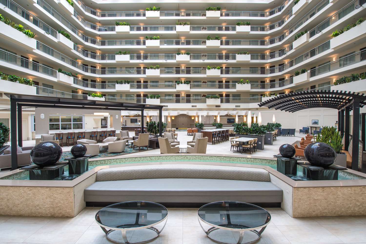 Embassy Suites By Hilton Seattle - Tacoma International Airport 1