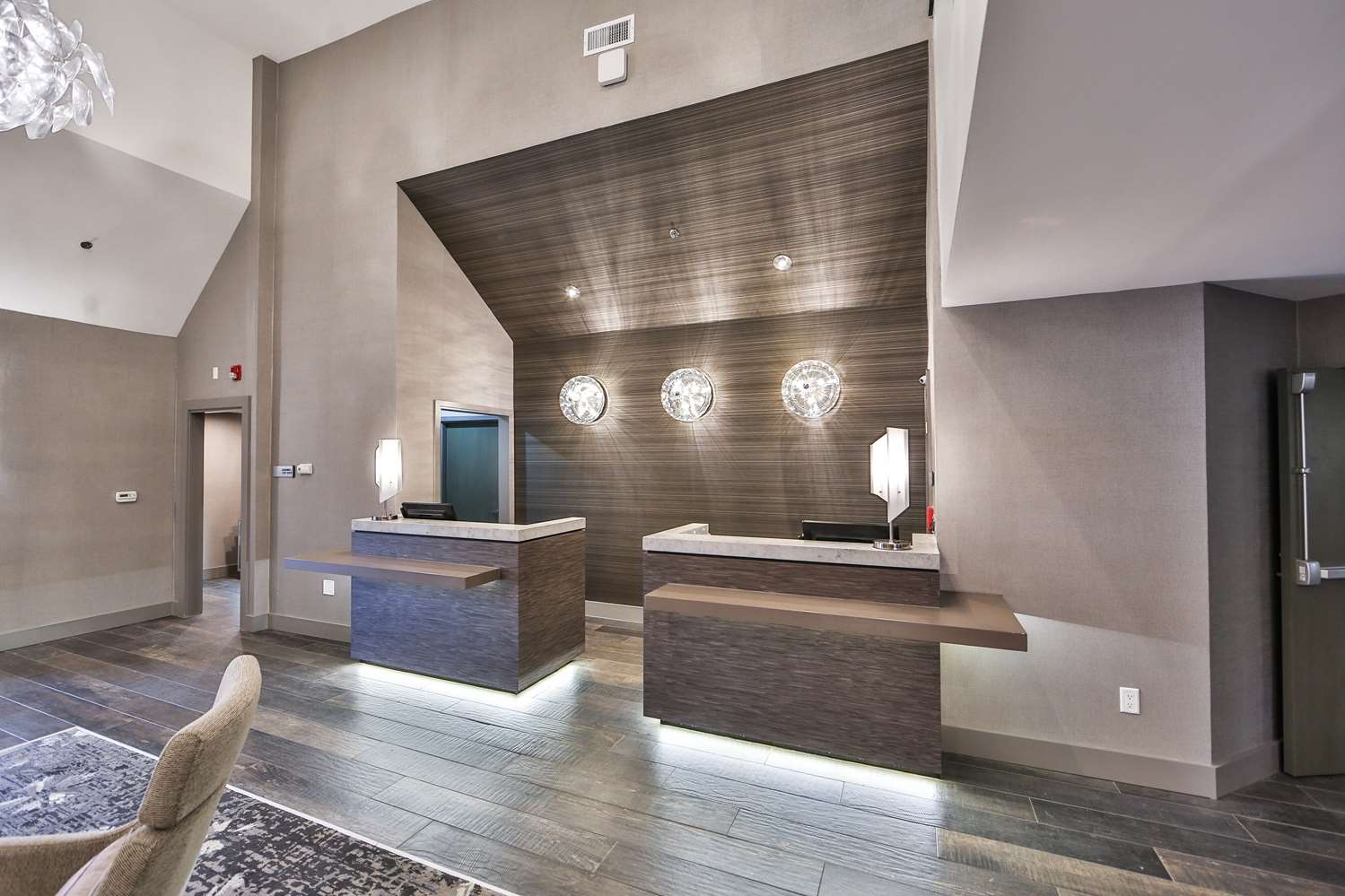 DoubleTree by Hilton Atlanta - Alpharetta 2