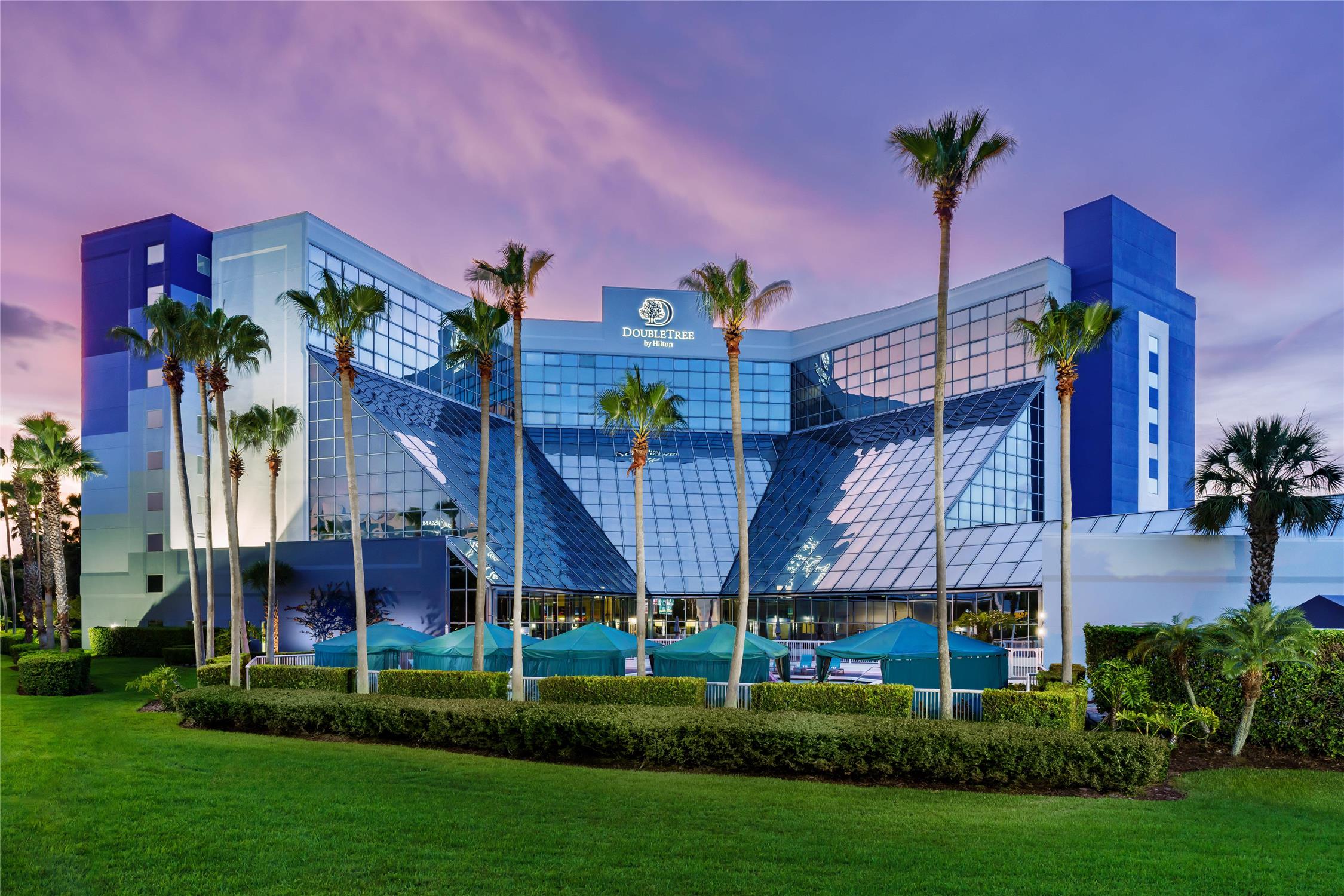 DoubleTree by Hilton Orlando Airport 1