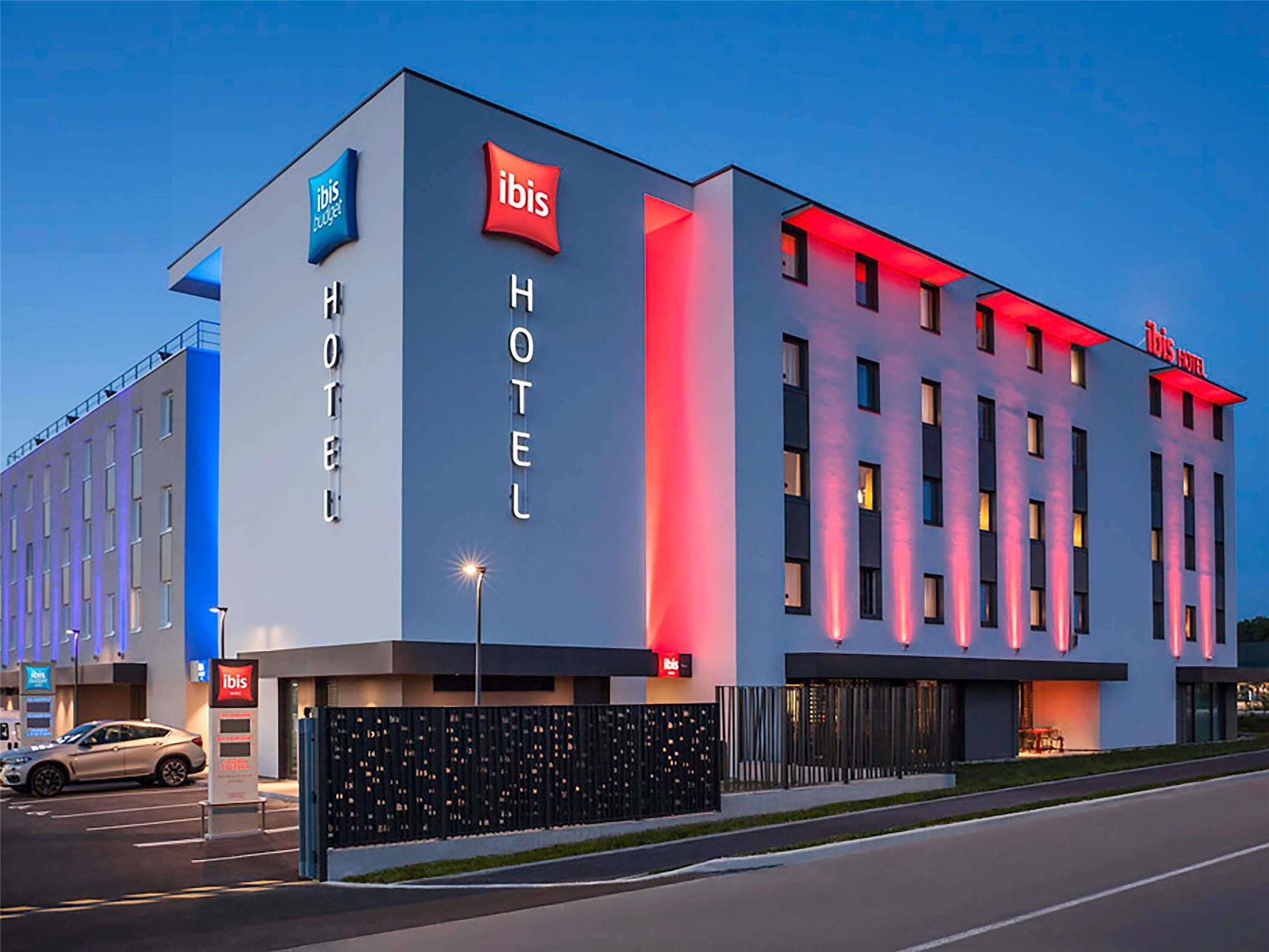 ibis Sens 1