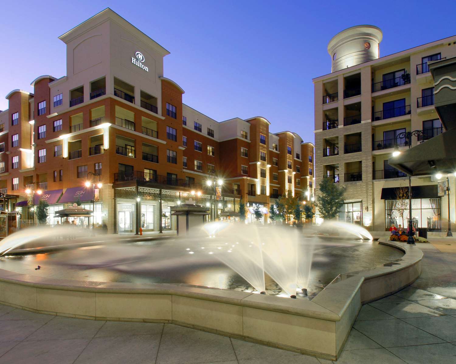 Hilton Promenade at Branson Landing 1