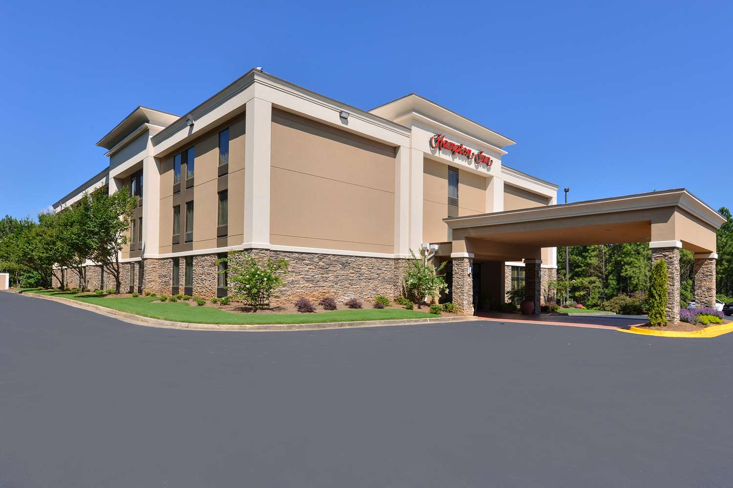 Hampton Inn Cartersville 1