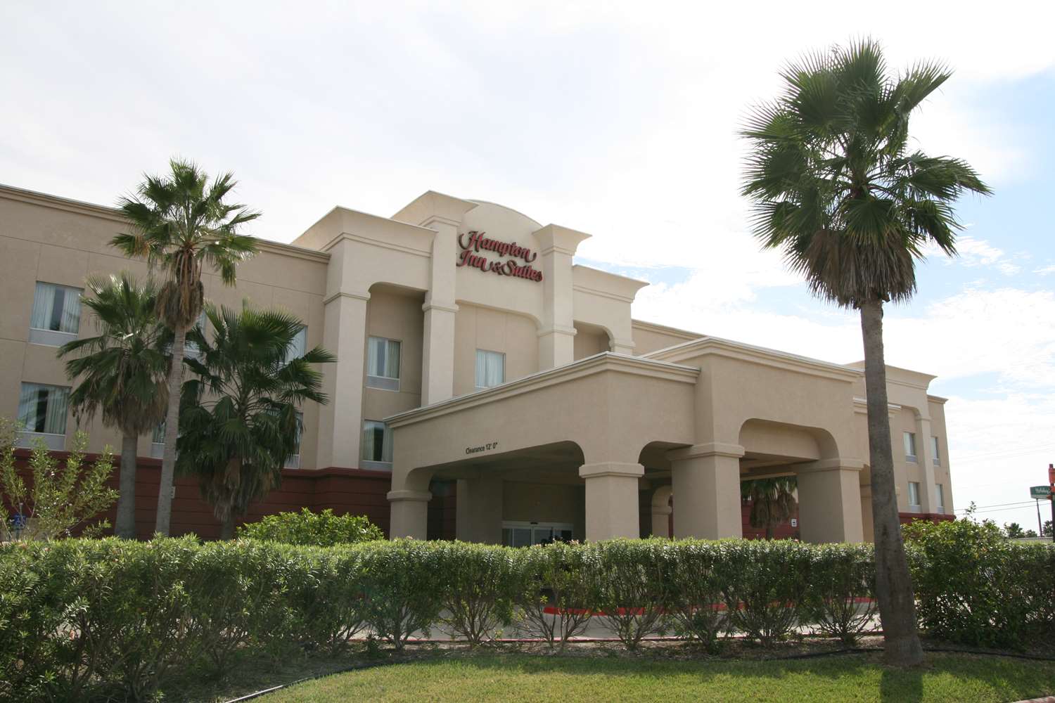 Hampton Inn & Suites Brownsville 1