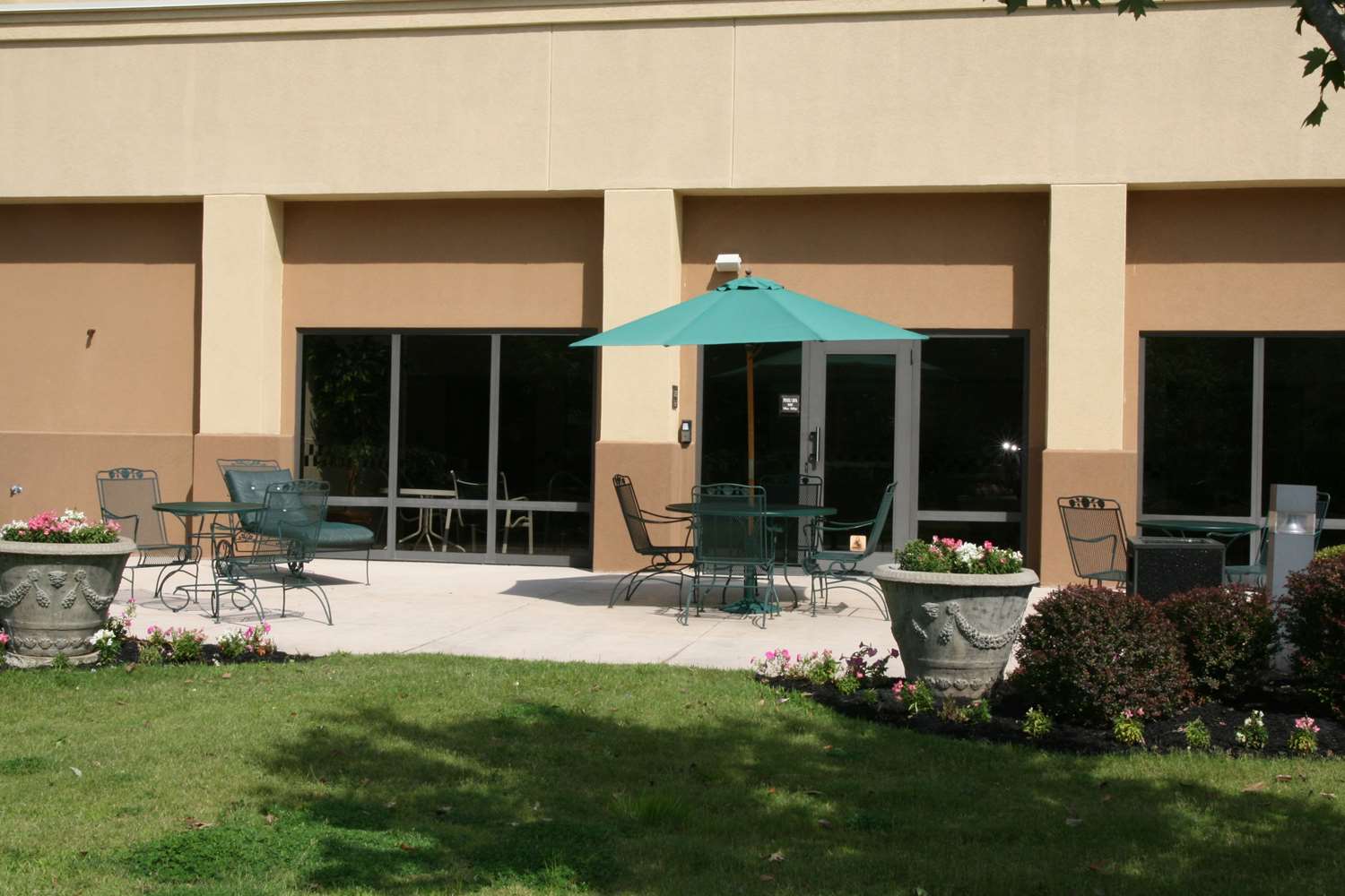 Hampton Inn Olive Branch 2