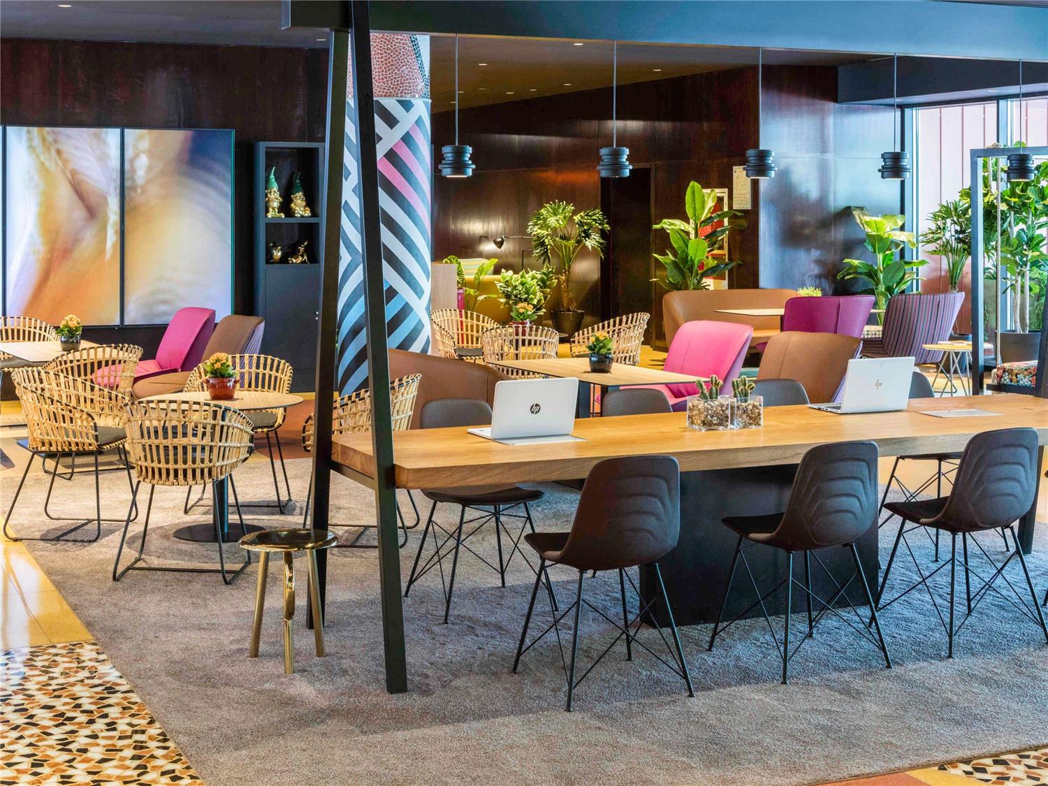 Novotel Barcelona Cornellà 2