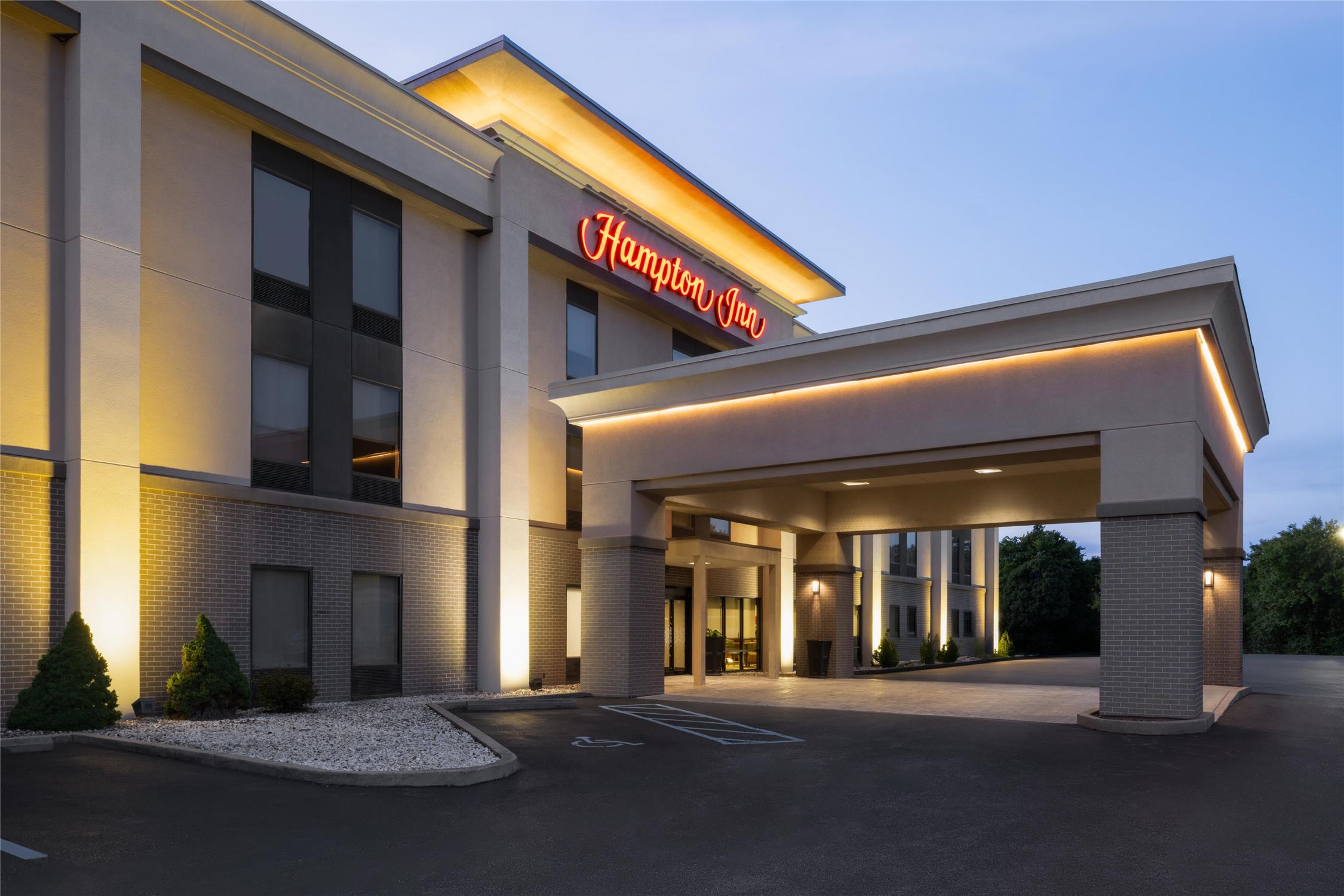 Hampton Inn Winfield Teays Valley 2