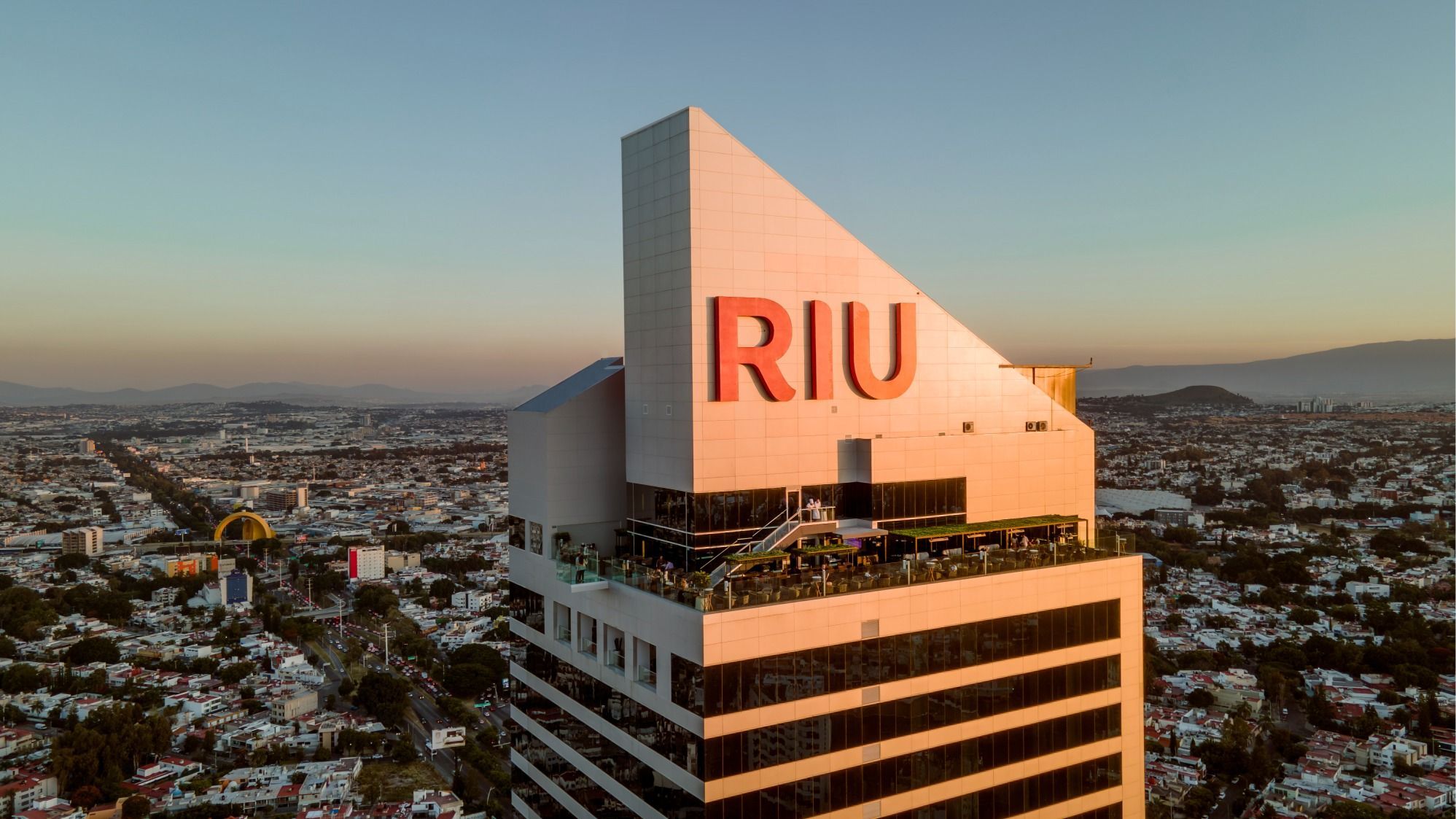 Riu Plaza Guadalajara 2