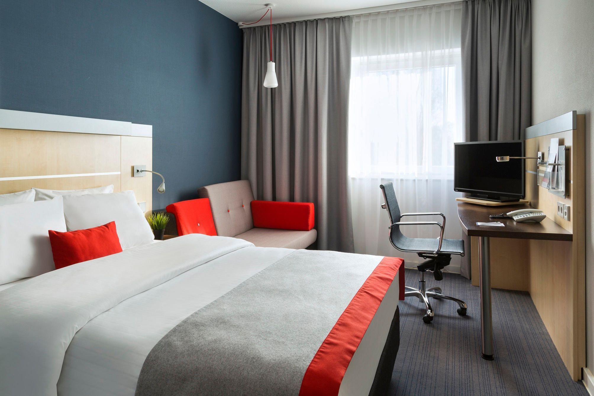Holiday Inn Express BERLIN CITY CENTRE by IHG 2