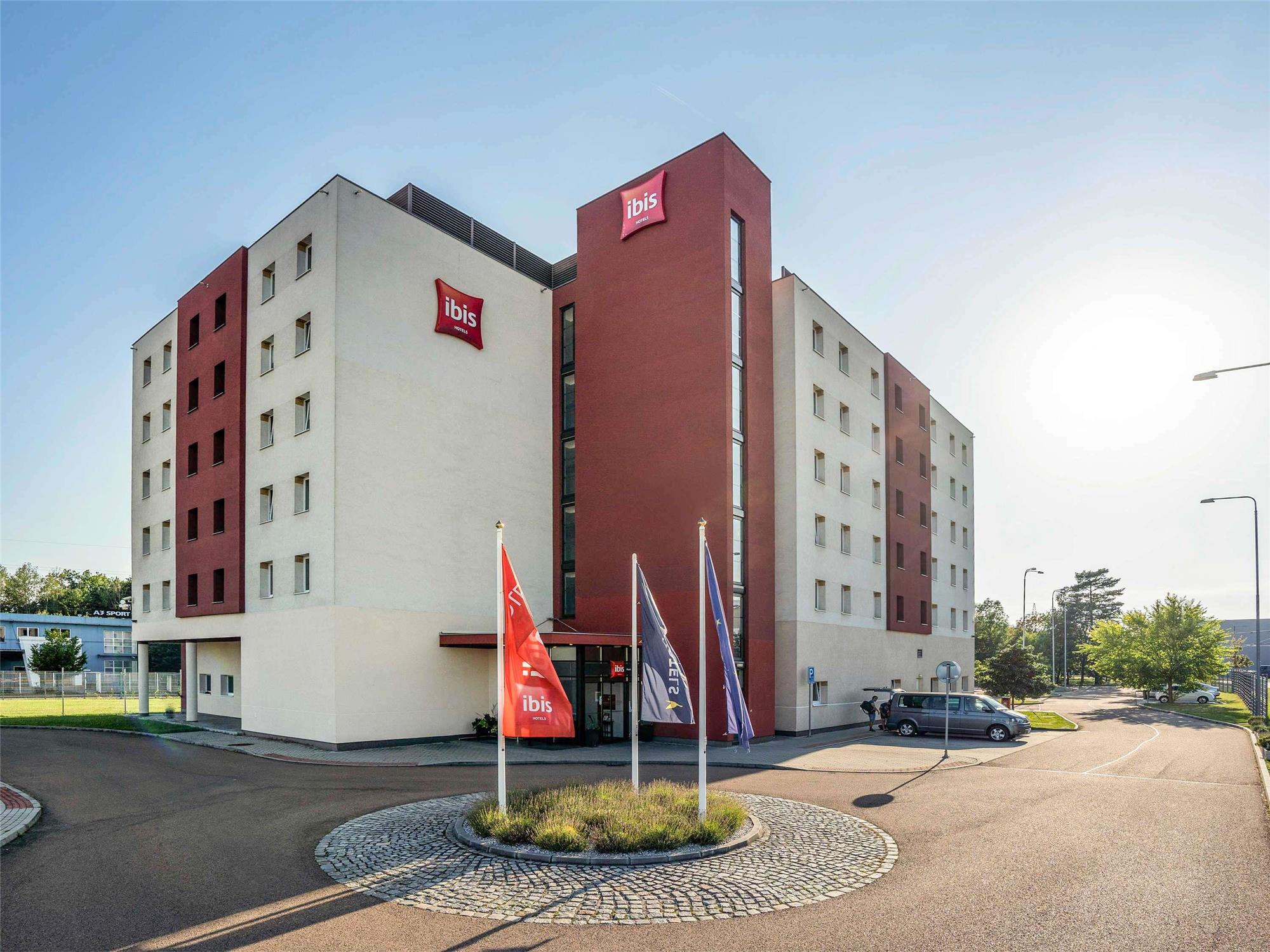 Ibis Hotel Plzeň 2