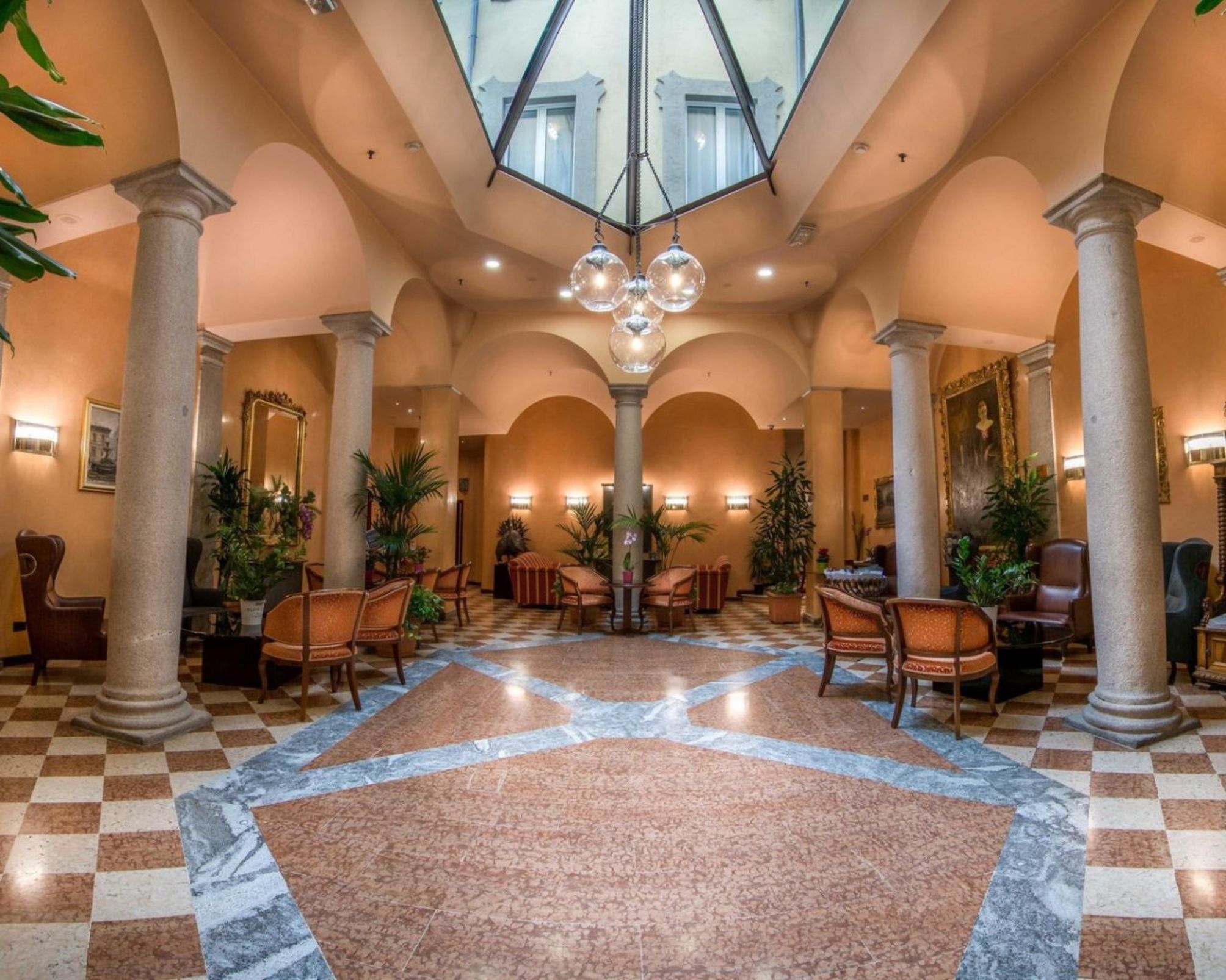 Hotel Regina 1