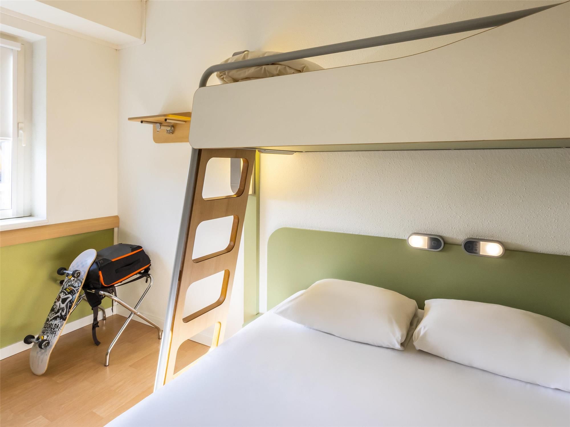 Familien- Standard Zimmer