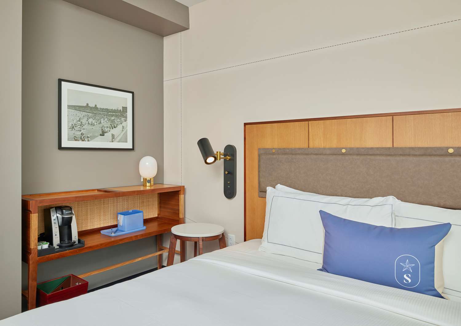 High Floor Room