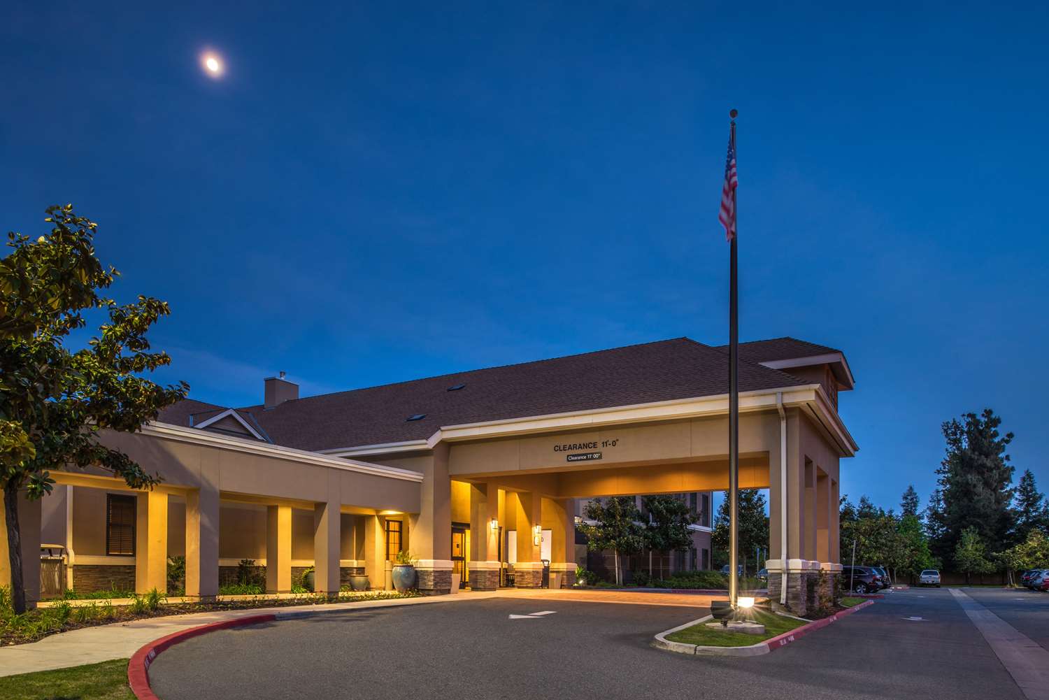 Homewood Suites by Hilton Fresno 2