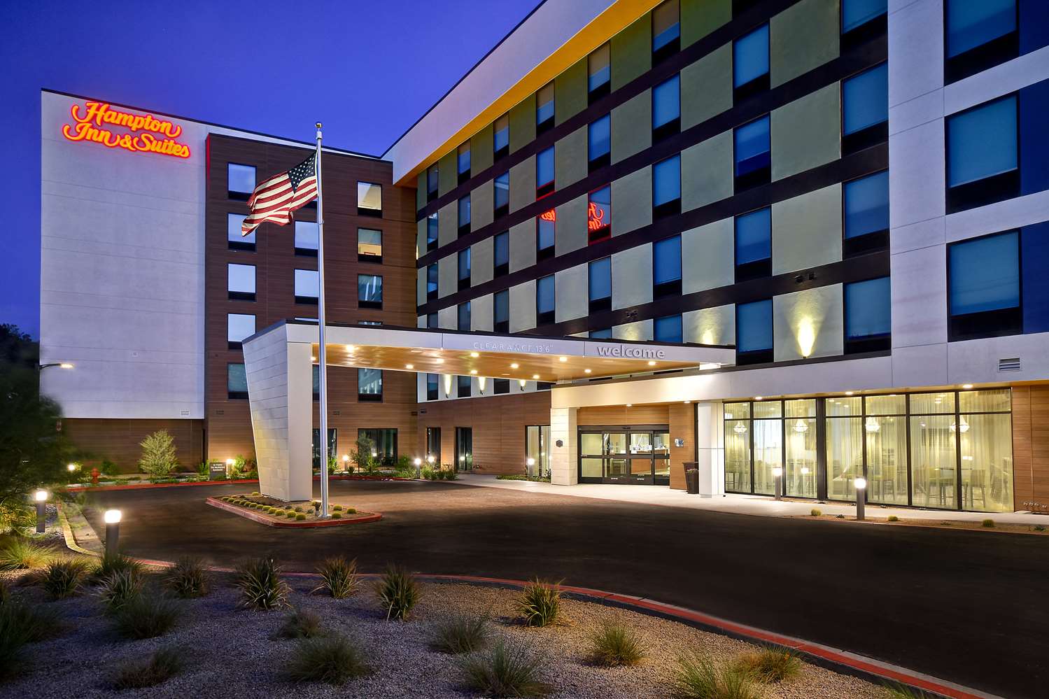 Hampton Inn & Suites Las Vegas Convention Center - No Resort Fee 2