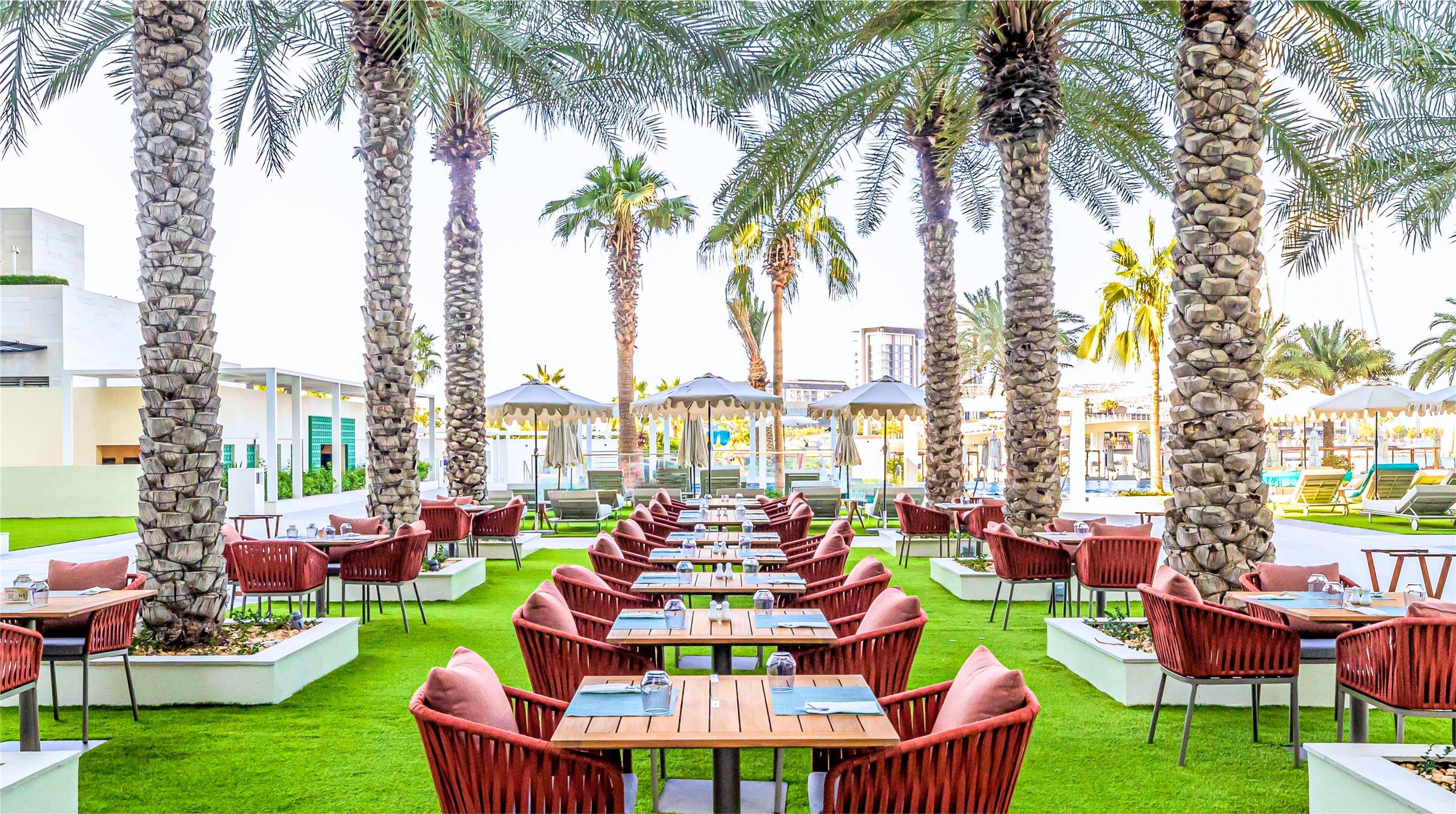 DoubleTree by Hilton Dubai Jumeirah Beach 2