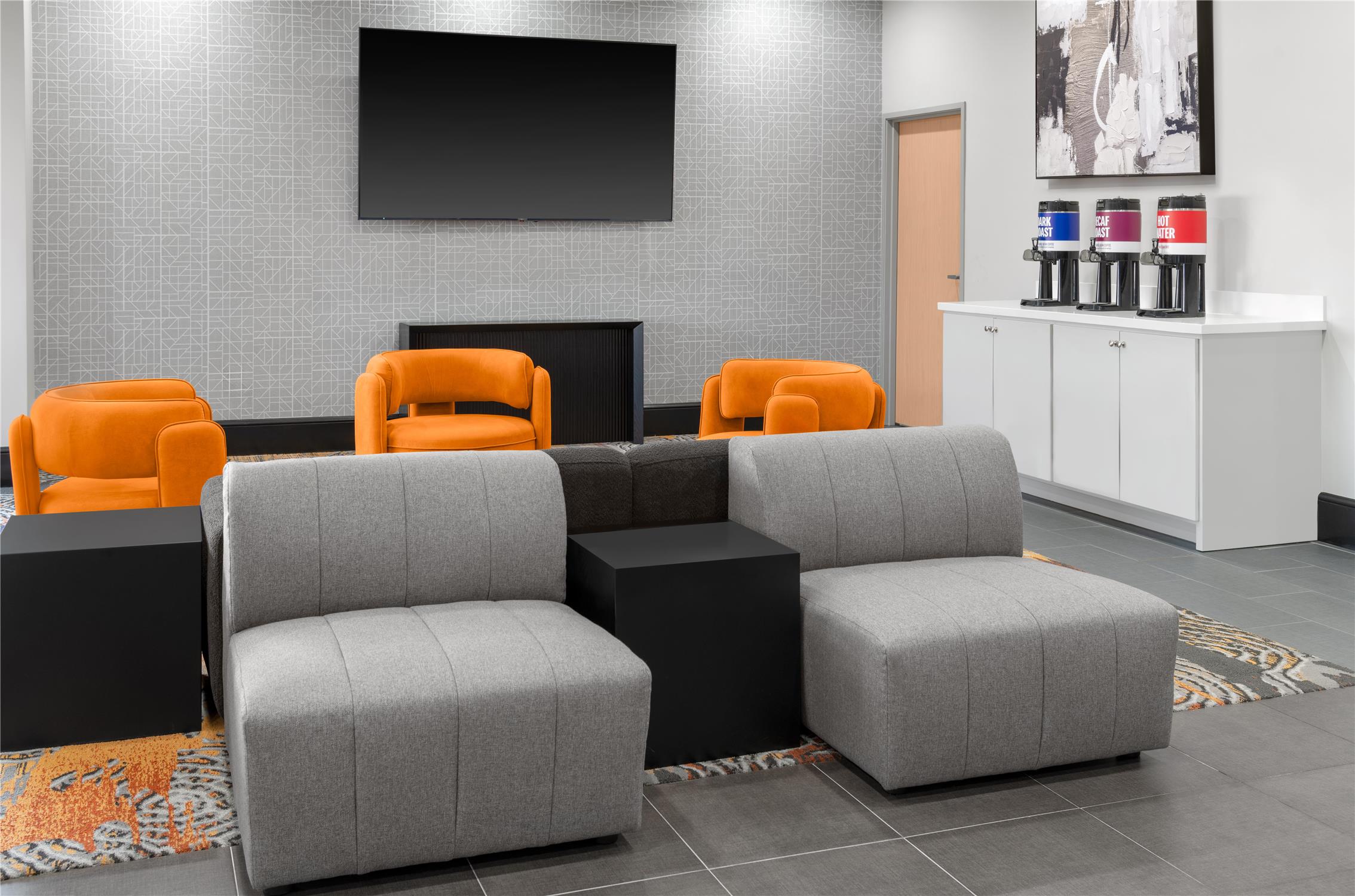 Hampton Inn Olathe 2