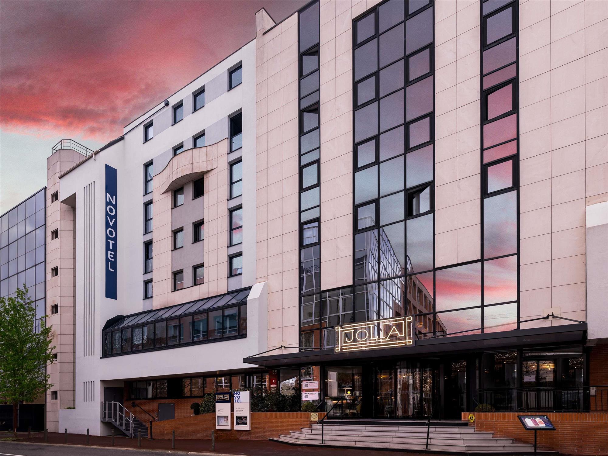 Novotel Paris Suresnes Longchamp 1