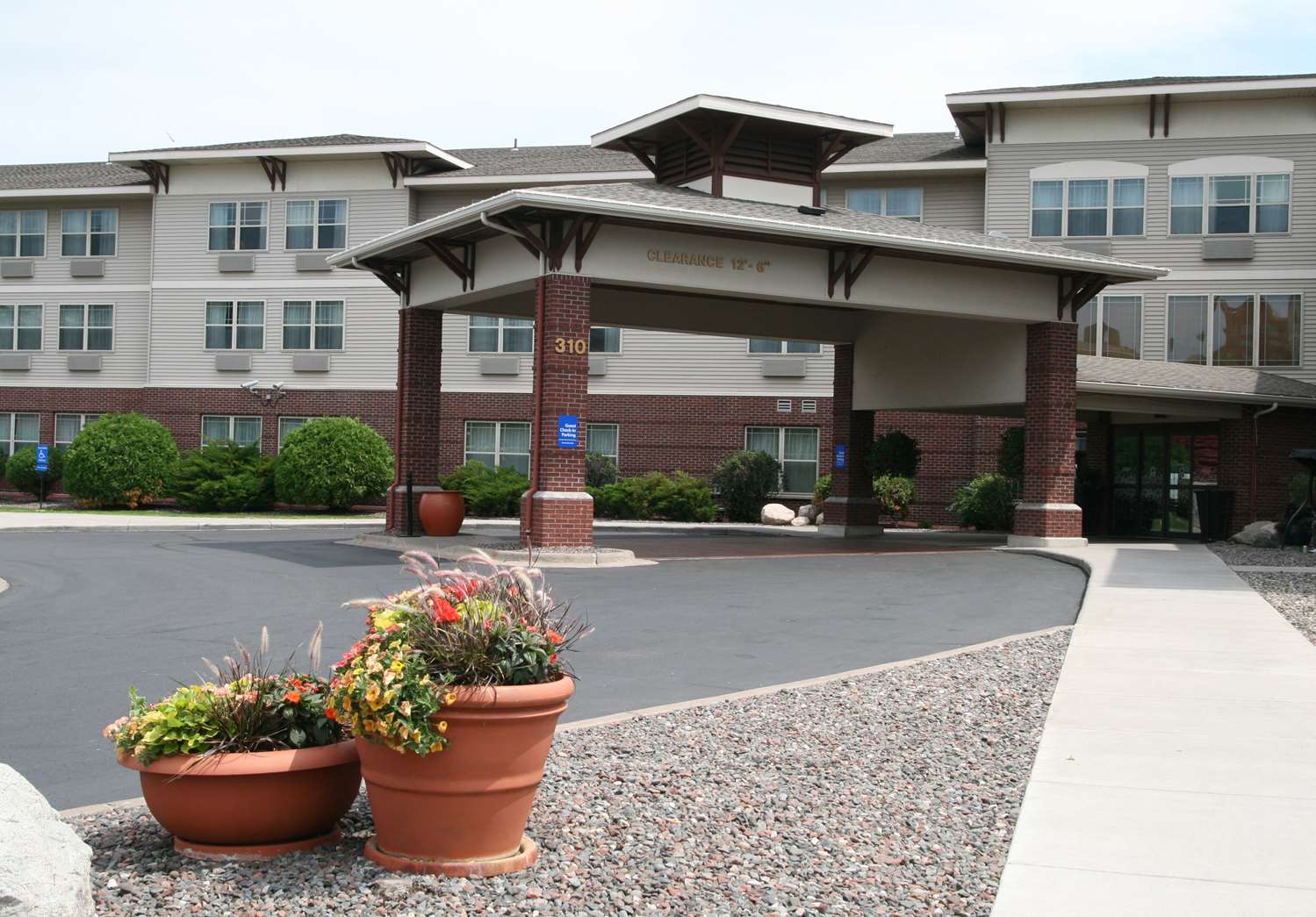 Hampton Inn Duluth Canal Park 1