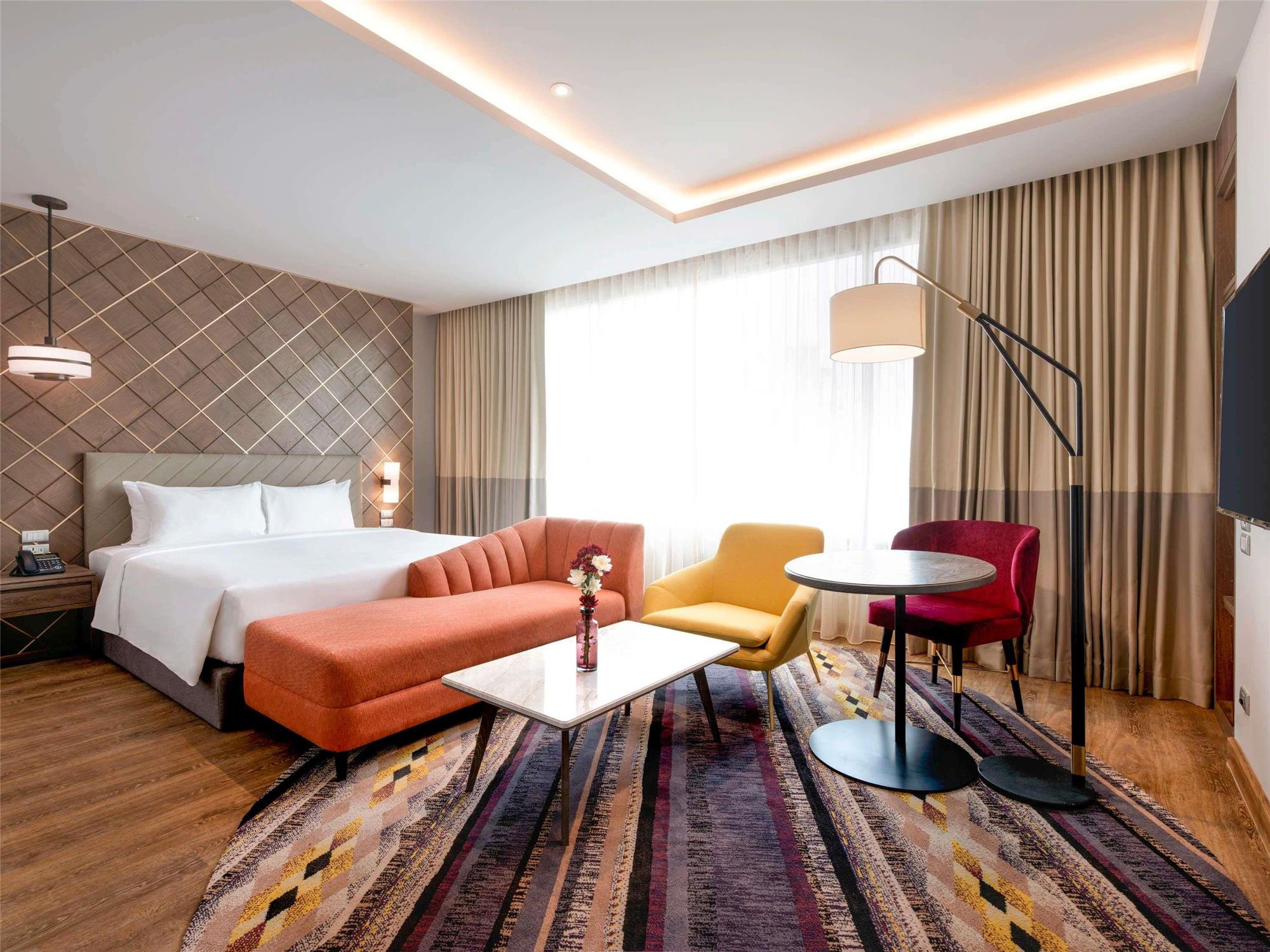 Mercure Bangkok Sukhumvit 24 2