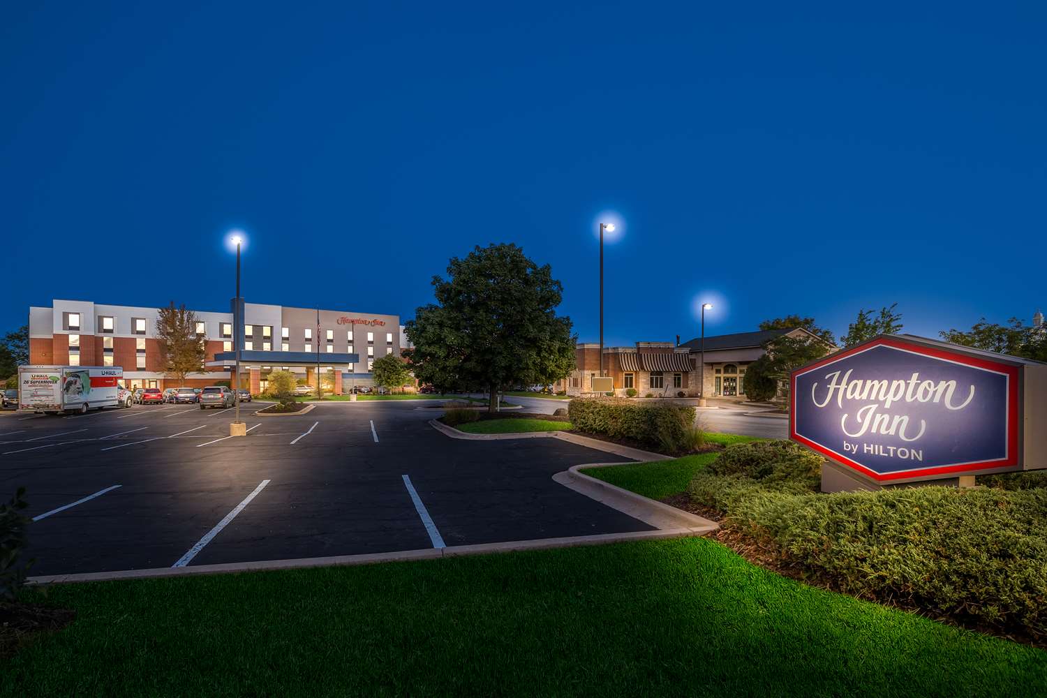 Hampton Inn McHenry 1