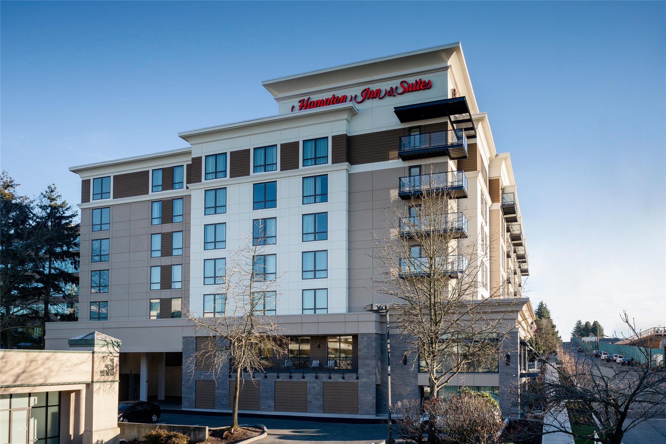 Hampton Inn & Suites by Hilton Seattle/Northgate 1