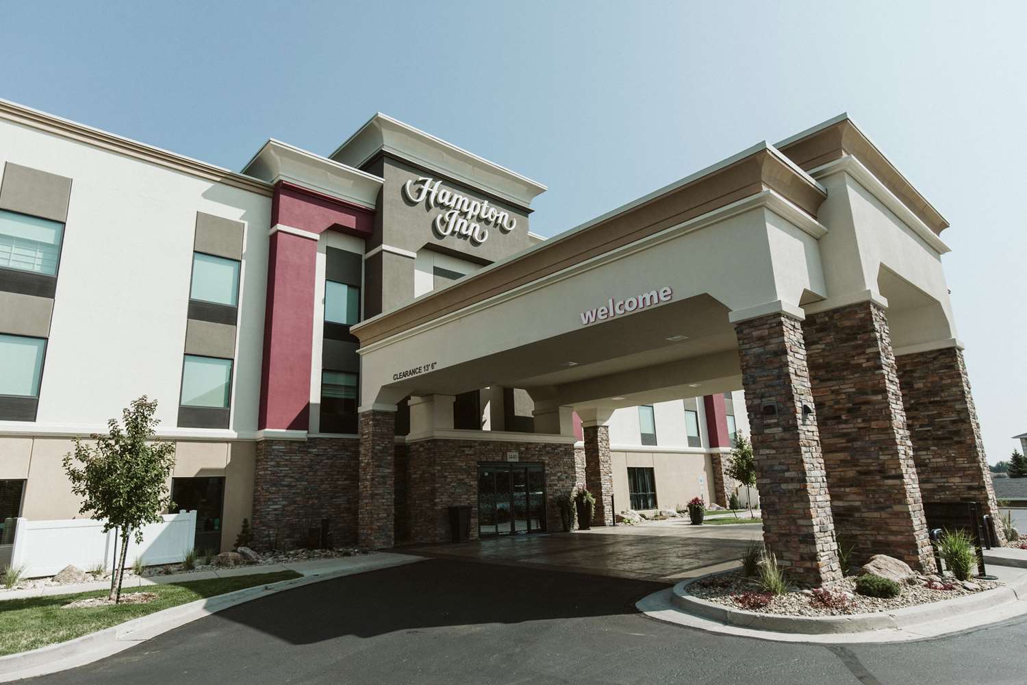 Hampton Inn Bismarck 1