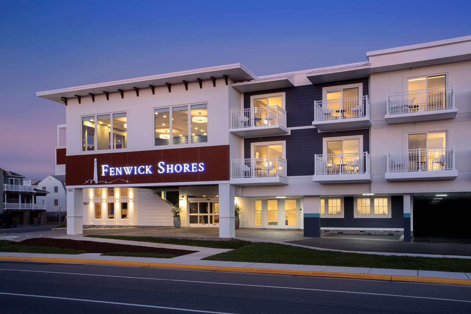 Fenwick Shores, Tapestry Collection by Hilton 1