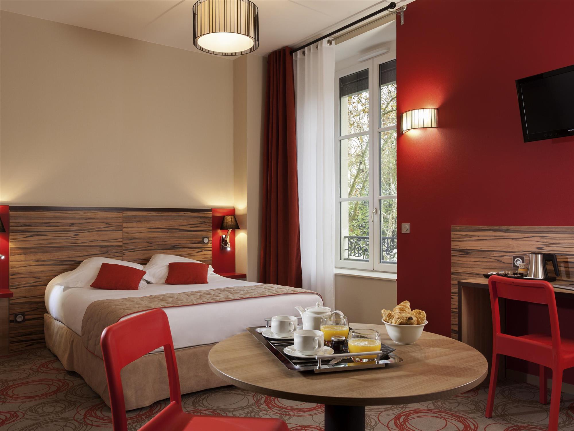 Aparthotel Adagio Lyon Patio Confluence 1