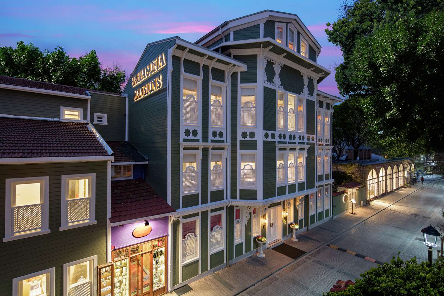 Hagia Sofia Mansions Istanbul, Curio Collection by Hilton 1