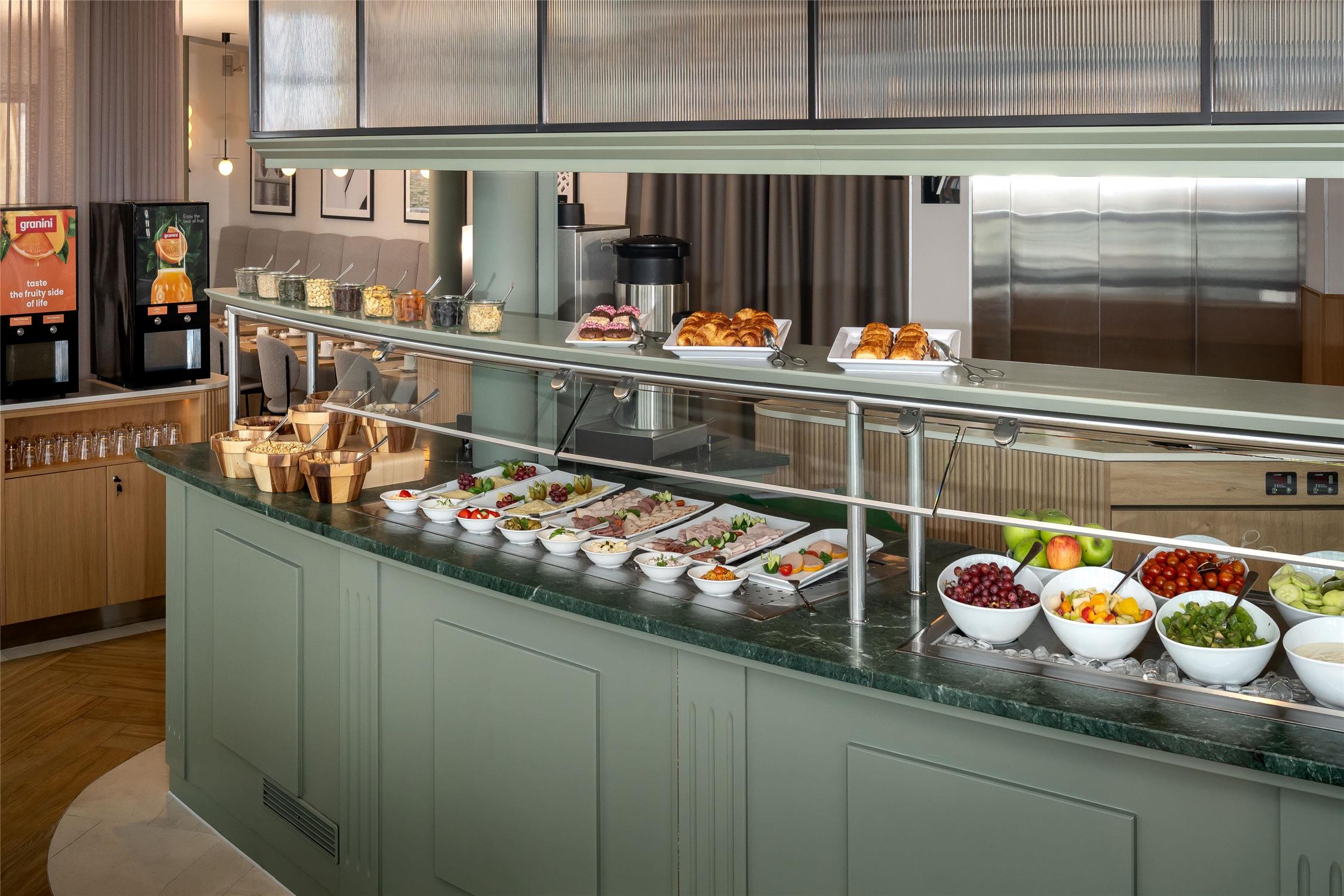 Radisson Hotel Berlin Charlottenburg 1