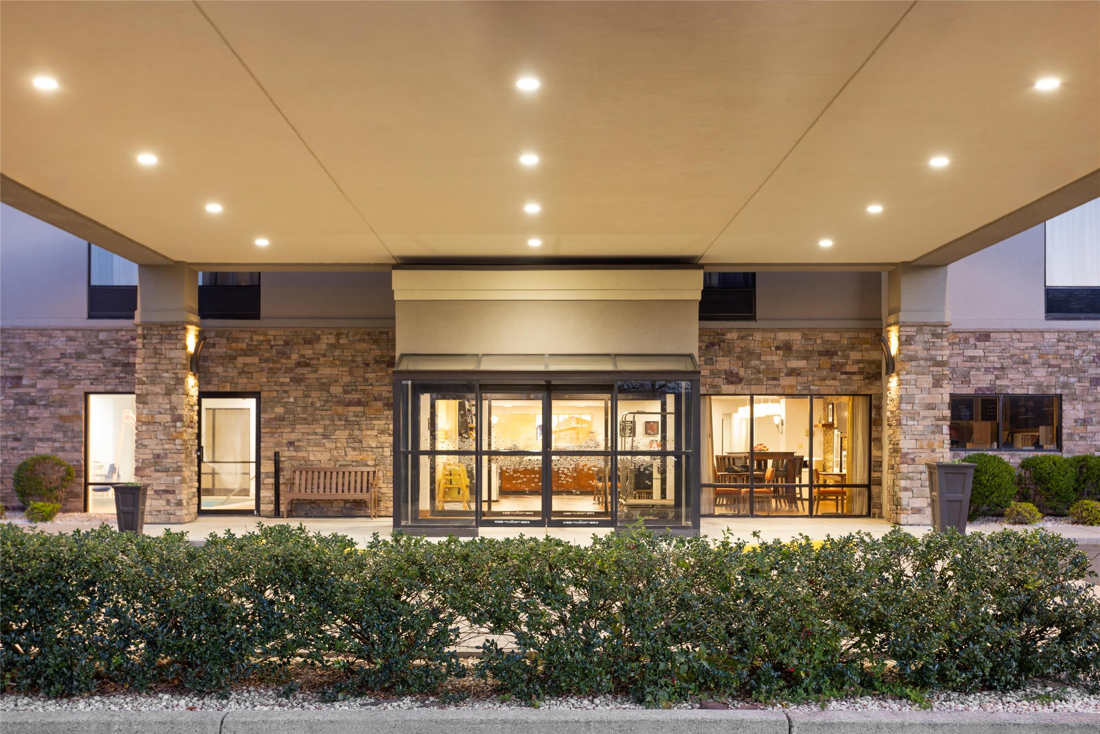Hampton Inn Frostburg 2