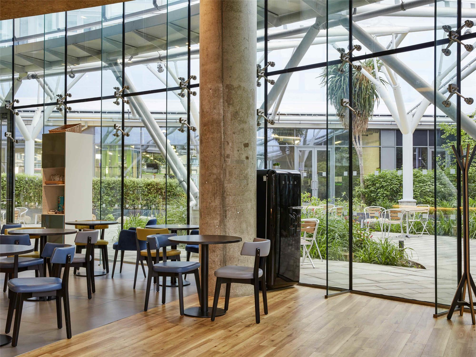 Aparthotel Adagio London Brentford 2
