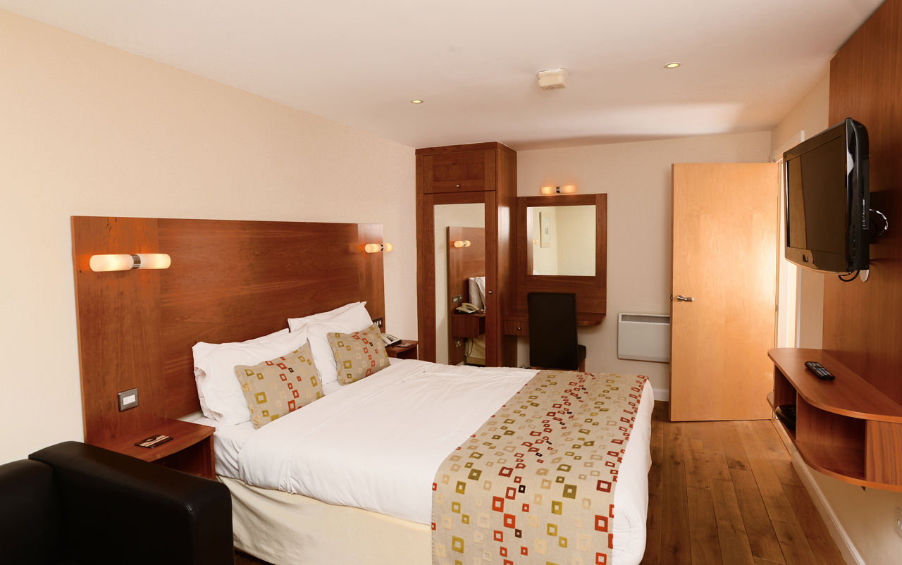 Holyrood Aparthotel 1