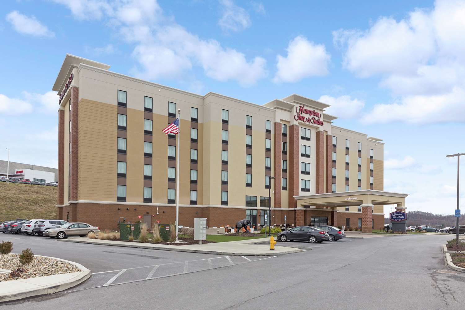 Hampton Inn & Suites Morgantown / University Town Centre 1