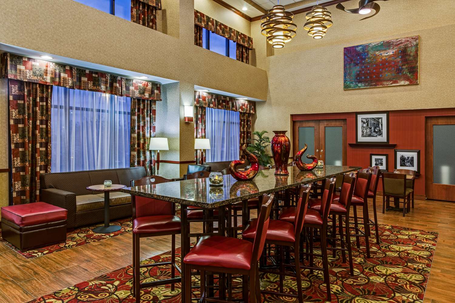 Hampton Inn & Suites Toledo-Perrysburg 1