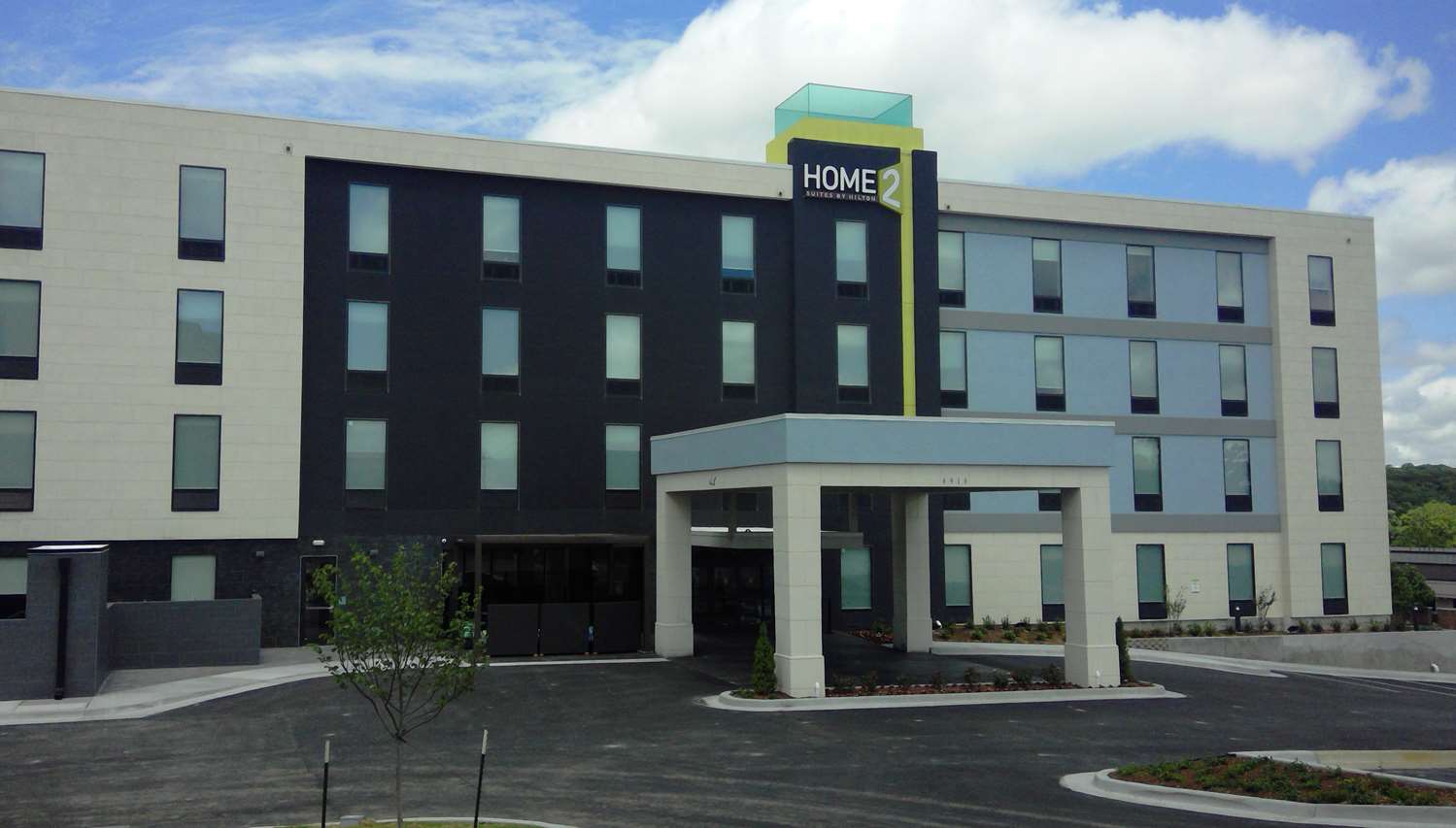 Home2 Suites by Hilton Tulsa Hills 1