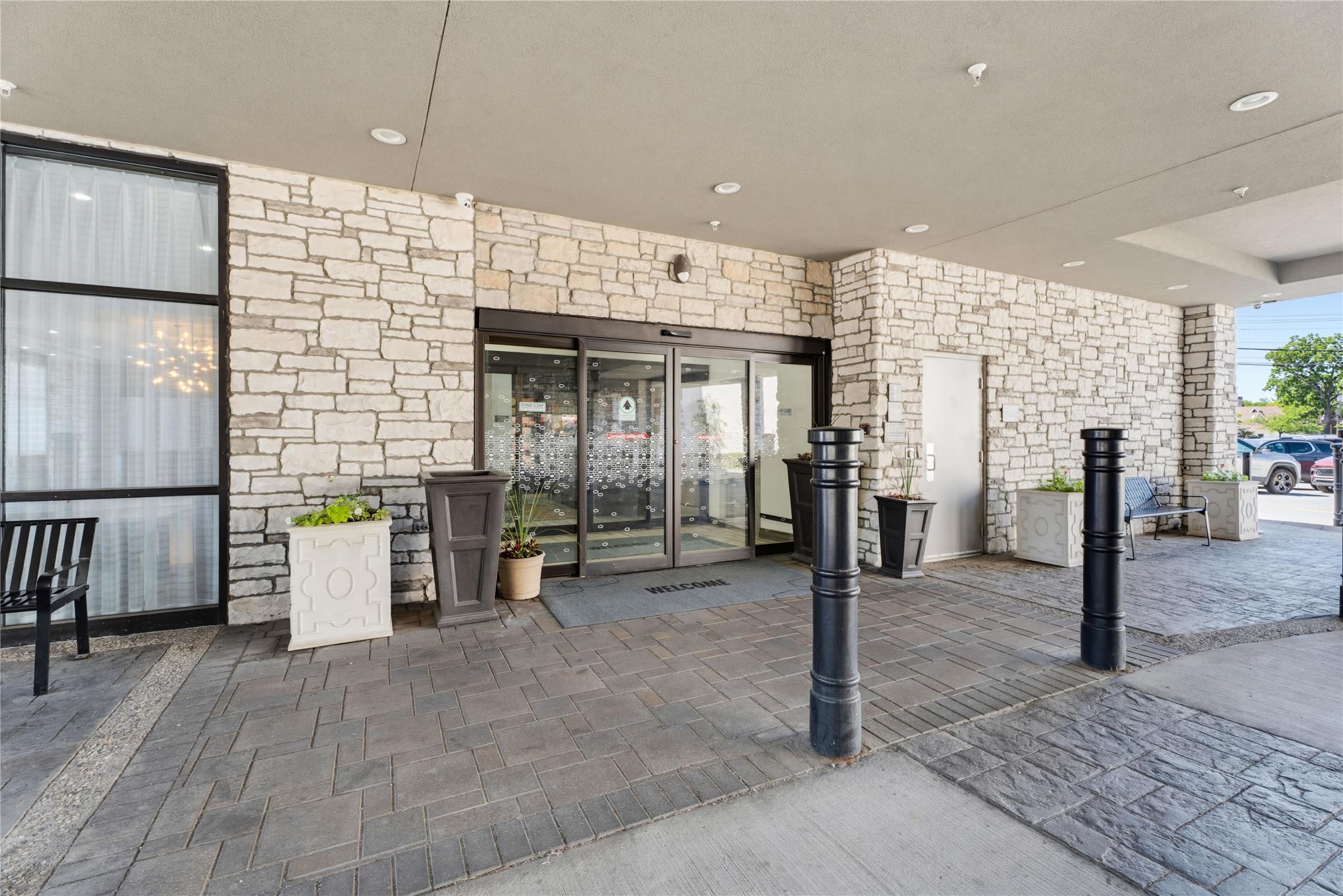 Hampton Inn by Hilton Detroit Dearborn, MI 2