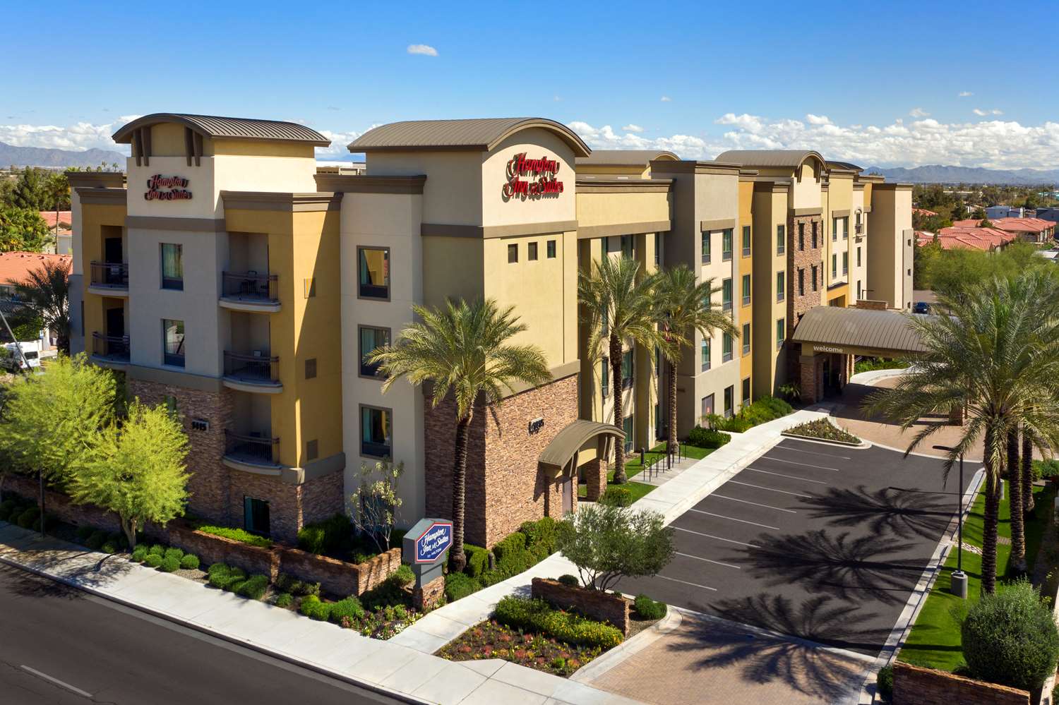 Hampton Inn & Suites Phoenix/Tempe 1