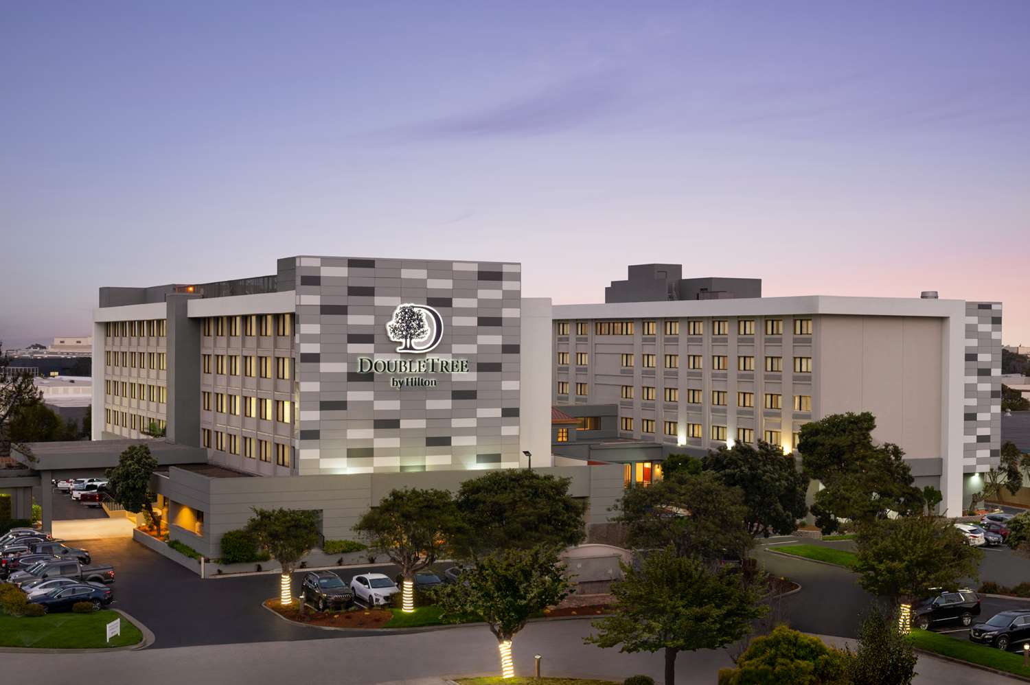 DoubleTree by Hilton San Francisco South Airport Blvd 1