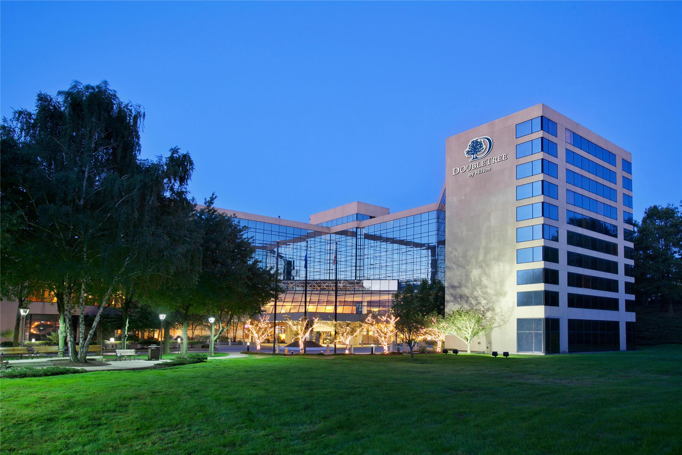 DoubleTree by Hilton Stamford 1