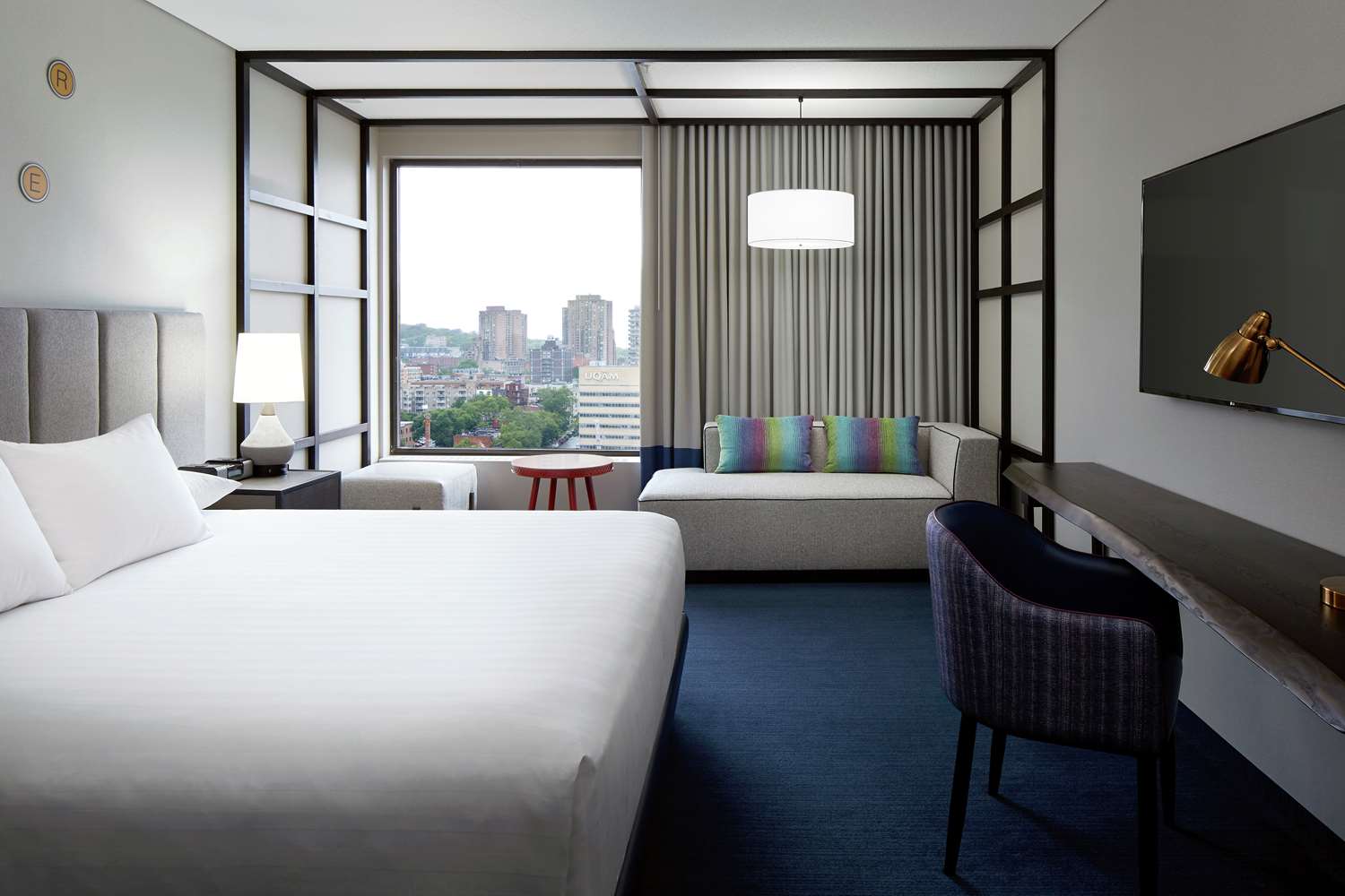 DoubleTree by Hilton Montreal 1